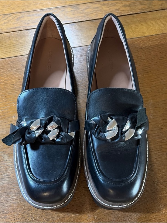 Nordstrom Shoes - Nordstrom Black Leather Loafers with Silver Chain and Ribbon